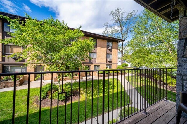 10 Oakwood Ter Unit 118, New Windsor, NY 12553 - photo 20