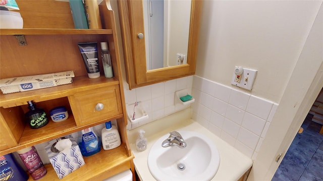 206 W 121st St Unit C, New York Manhattan, NY 10027 - bathroom featuring vanity and decorative backsplash