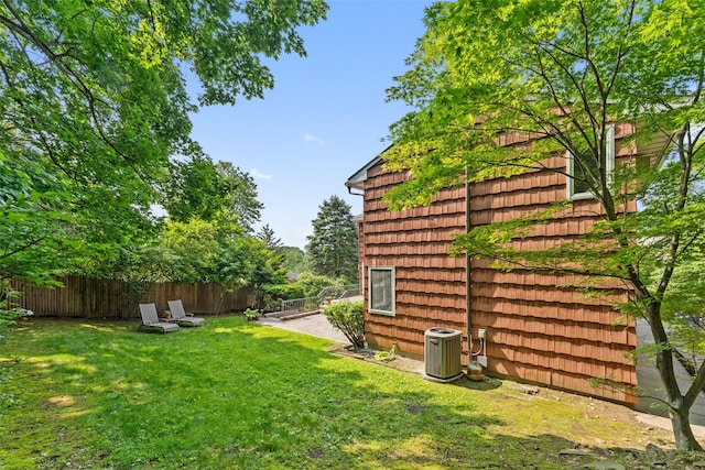 50 Burnside Dr, Hastings-On-Hudson, NY 10706 - view of yard