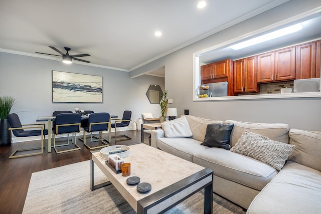 101 Old Mamaroneck Rd Unit 1B1, White Plains, NY 10605 - living room with dark wood-type flooring, a ceiling fan, ornamental molding, recessed lighting, and baseboards