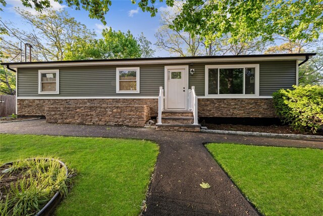 545 Granny Rd, Medford, NY 11763 - single story home with stone siding