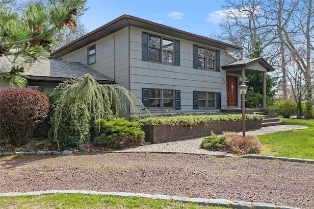 24 Brushwood Ct, East Islip, NY 11730 - view of front of home