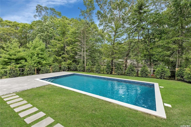 985 Track Ave, Cutchogue, NY 11935 - view of swimming pool