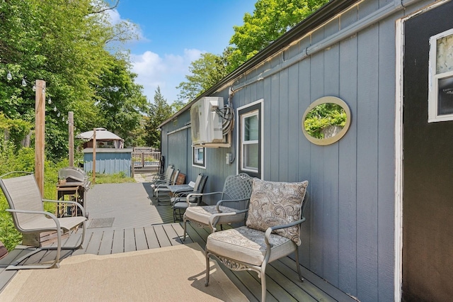 8 N Railroad Ave, Jamesport, NY 11901 - view of wooden terrace
