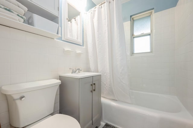 70-08 261th St Unit A1, Glen Oaks, NY 11004 - bathroom with toilet, shower / bath combo, tile walls, and vanity