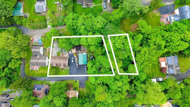 3 Pine Ln, Greenwood Lake, NY 10925 - view of property location featuring property boundaries highlighted and nearby suburban area