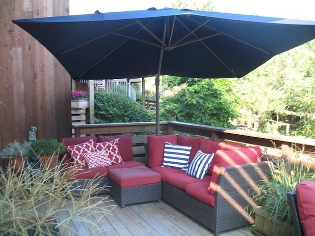 Harbor Harbor Walk 136, Fire Island Pines, NY 11782 - photo 1