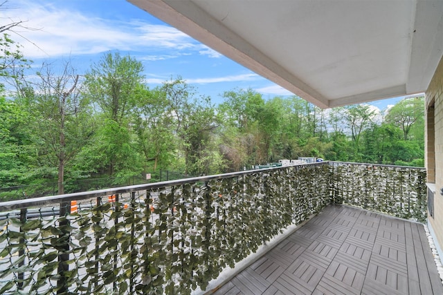 100 E Hartsdale Ave Unit Tfw, Hartsdale, NY 10530 - view of balcony