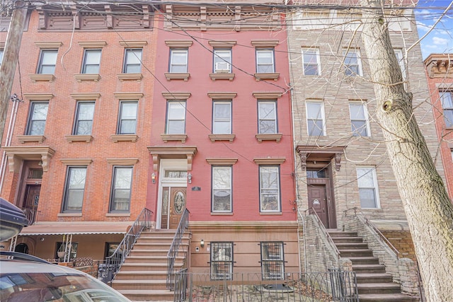146 Nelson St, Brooklyn, NY 11231 - multi unit property with a fenced front yard
