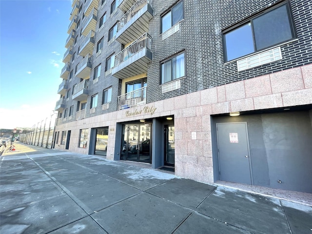 70-26 Queens Blvd Unit 10B, Woodside, NY 11377 - view of apartment building / complex