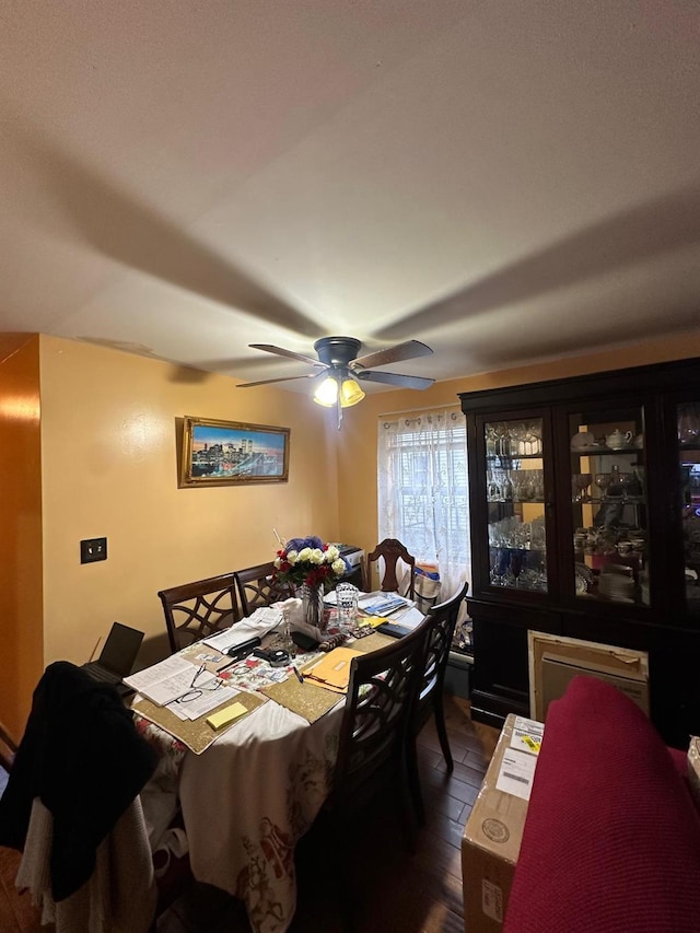 14207 135th Ave, Jamaica, NY 11436 - dining space featuring a ceiling fan