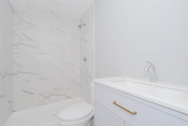 43 Cunard Ave, Staten Island, NY 10304 - bathroom featuring toilet, a shower, and vanity