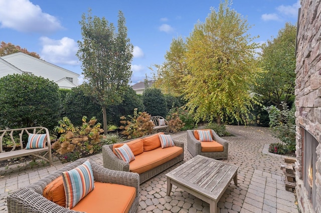 4 Warton Pl, Garden City, NY 11530 - view of patio featuring an outdoor hangout area