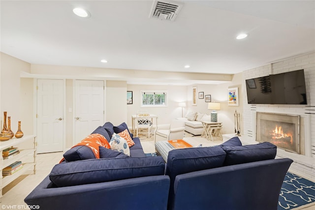 475 Lilac Ln, Cutchogue, NY 11935 - living area with recessed lighting and a fireplace