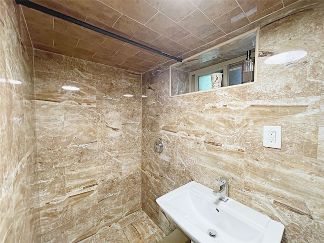 15204 79th Ave, Kew Garden Hills, NY 11367 - bathroom with a sink