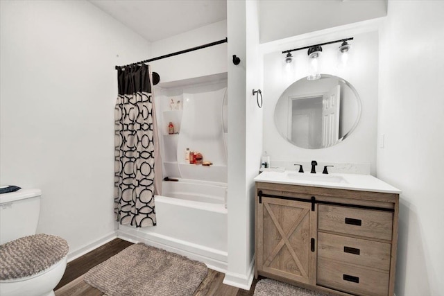 26 Kyleigh Way, Middletown, NY 10940 - bathroom with shower / bathtub combination with curtain, vanity, toilet, and wood finished floors