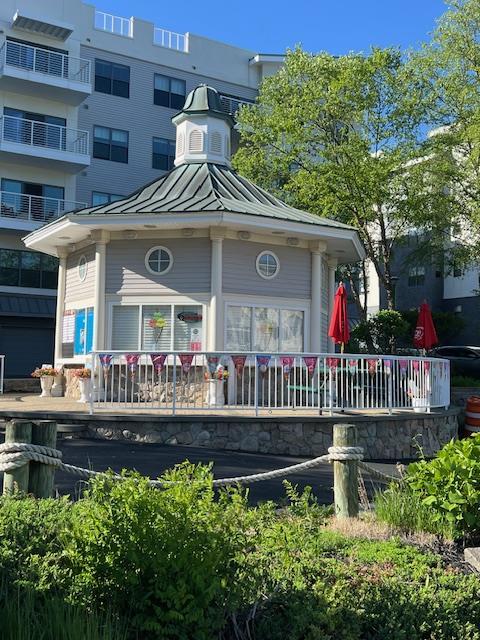 1105 Round Pointe Dr, Haverstraw, NY 10927 - view of building exterior