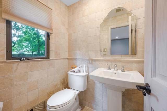 2 Farmview Dr, Dix Hills, NY 11746 - bathroom with toilet and tile walls