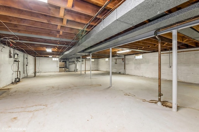 7 Ivy Ln, Lawrence, NY 11559 - view of basement