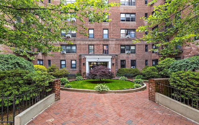 67-71 Yellowstone Blvd Unit 3-L, Forest Hills, NY 11375 - view of apartment building / complex