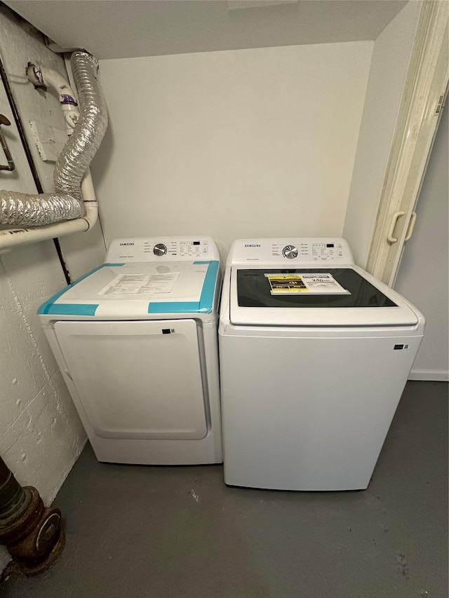 107 Norwood Ave, Northport, NY 11768 - washroom with washer and dryer