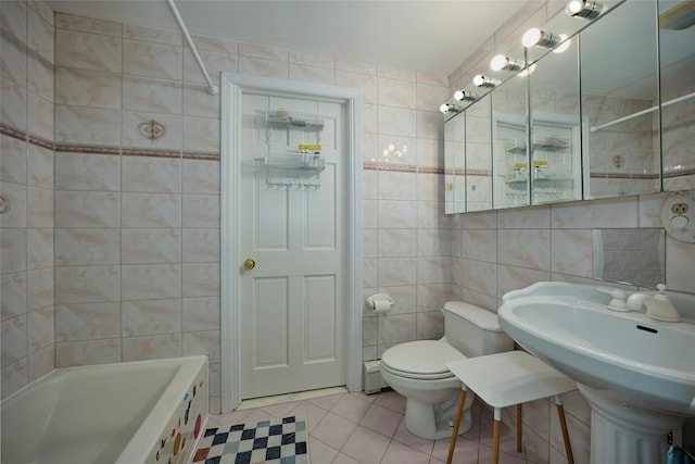 1 Ridge Rd, Tuxedo Park, NY 10987 - full bath featuring tile walls, tile patterned floors, a tub, toilet, and a sink