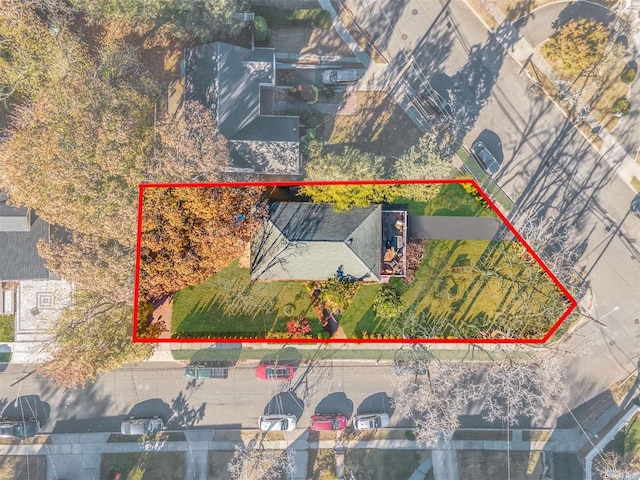 618 Wall St, West Hempstead, NY 11552 - photo 1