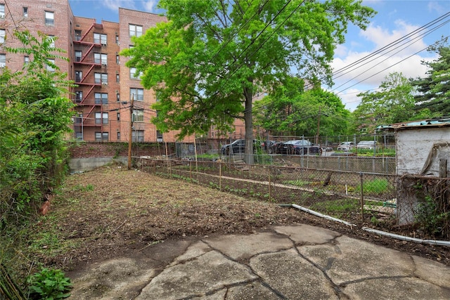 71-34 Kissena Blvd, Flushing, NY 11367 - view of yard