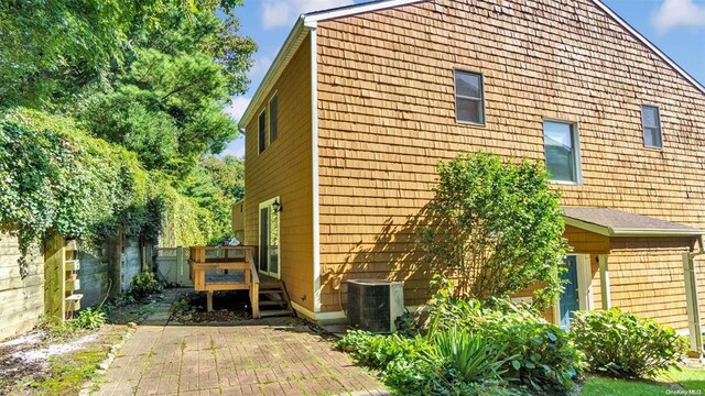 24 Herb Hill Rd, Glen Cove, NY 11542 - photo 32