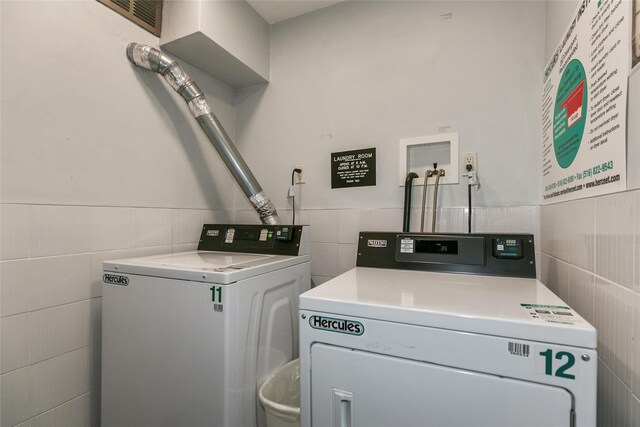 195 S Middle Neck Rd Unit 2H, Great Neck, NY 11021 - photo 23