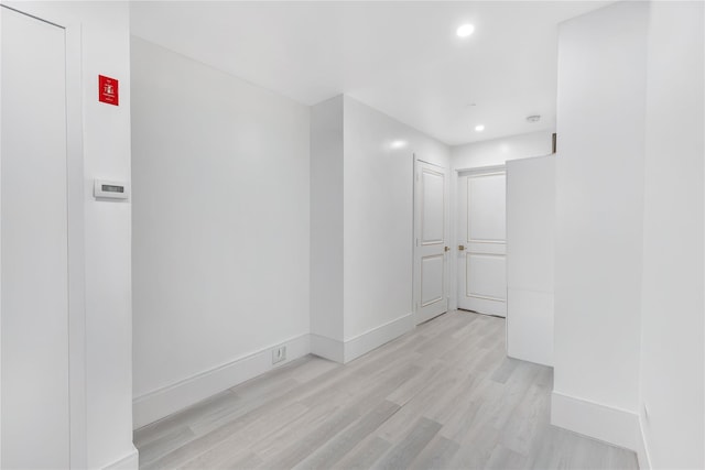 2805 Ocean Pkwy Unit 2C, Brooklyn, NY 11235 - unfurnished room featuring light wood-type flooring, baseboards, and recessed lighting