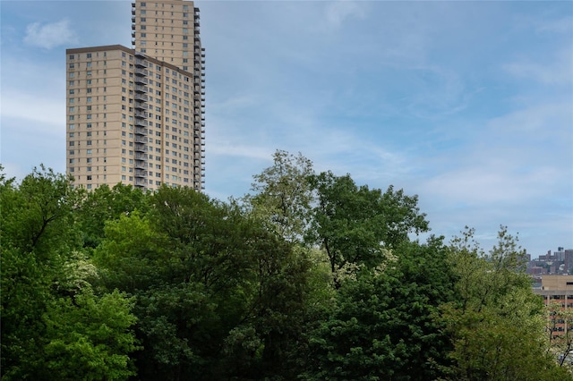 2500 Johnson Ave Unit 3B, Bronx, NY 10463 - view of building exterior featuring a view of city