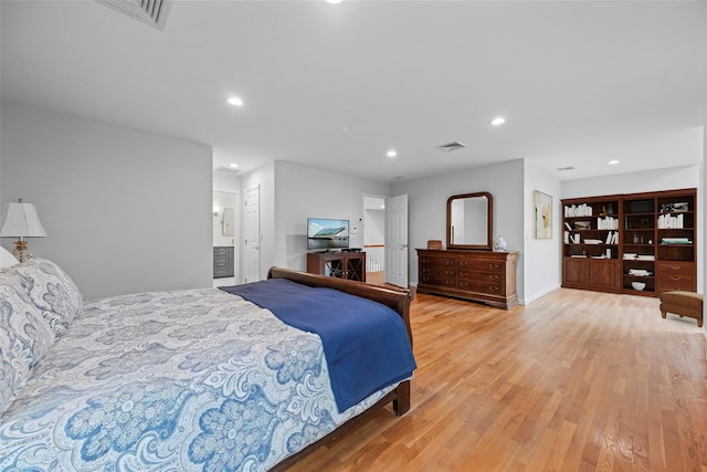 56 Londonderry Ln, Somers, NY 10589 - bedroom with light wood-type flooring, recessed lighting, connected bathroom, and baseboards