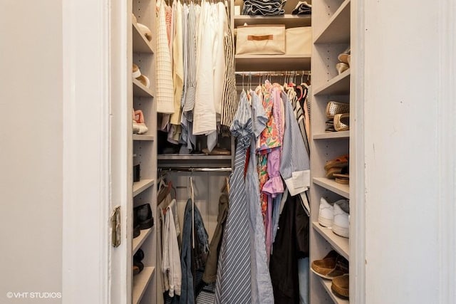 31 Pondfield Rd W Unit 68, Bronxville, NY 10708 - view of spacious closet