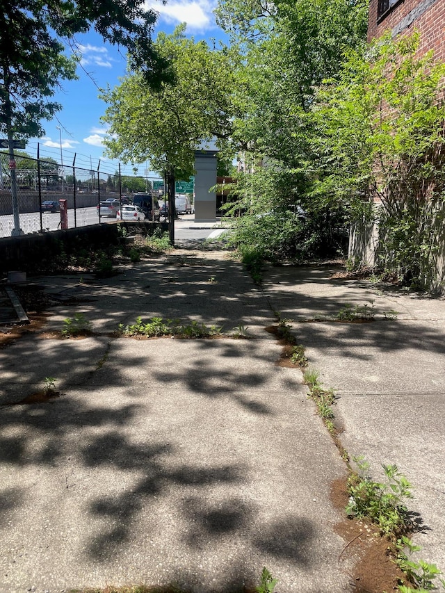 39th St, Sunnyside, NY 11104