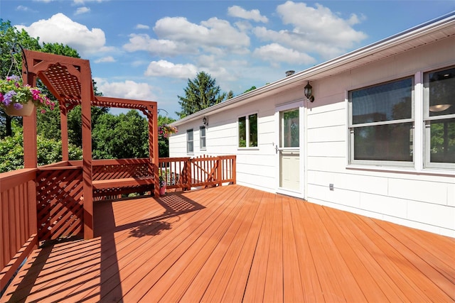 8 Skinner Ct, Tomkins Cove, NY 10986 - view of wooden deck