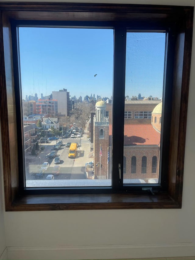 detailed view of a view of city and baseboards