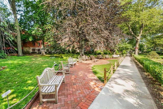 76-36 113th St Unit 1A, Forest Hills, NY 11375 - view of home's community featuring a yard and a patio