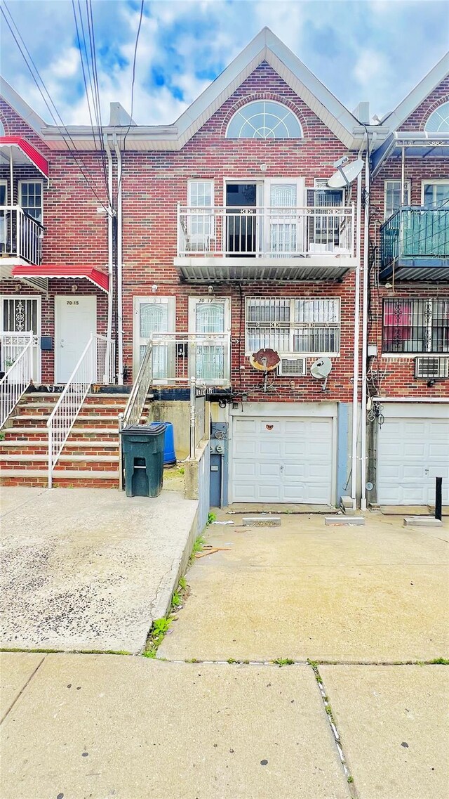 70-17 45th Ave Unit 2Family, Woodside, NY 11377 - photo 2