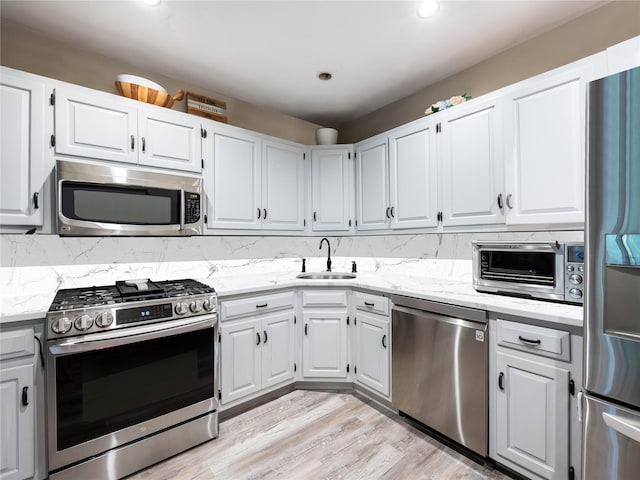 215 Middle Neck Rd Unit 15-2A, Great Neck, NY 11021 - photo 8