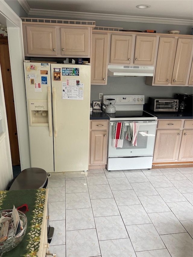 190 Canterbury Dr, Ridge, NY 11961 - photo 7