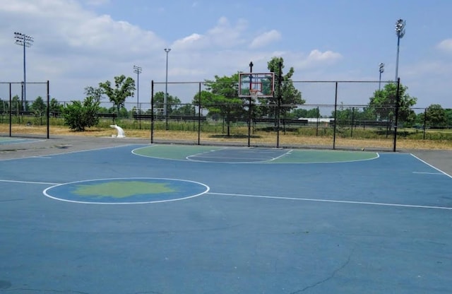 2813 W 30th St, Brooklyn, NY 11224 - view of sport court with fence and community basketball court