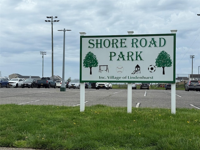 812 Beach St, Lindenhurst, NY 11757 - exterior view of a parking lot