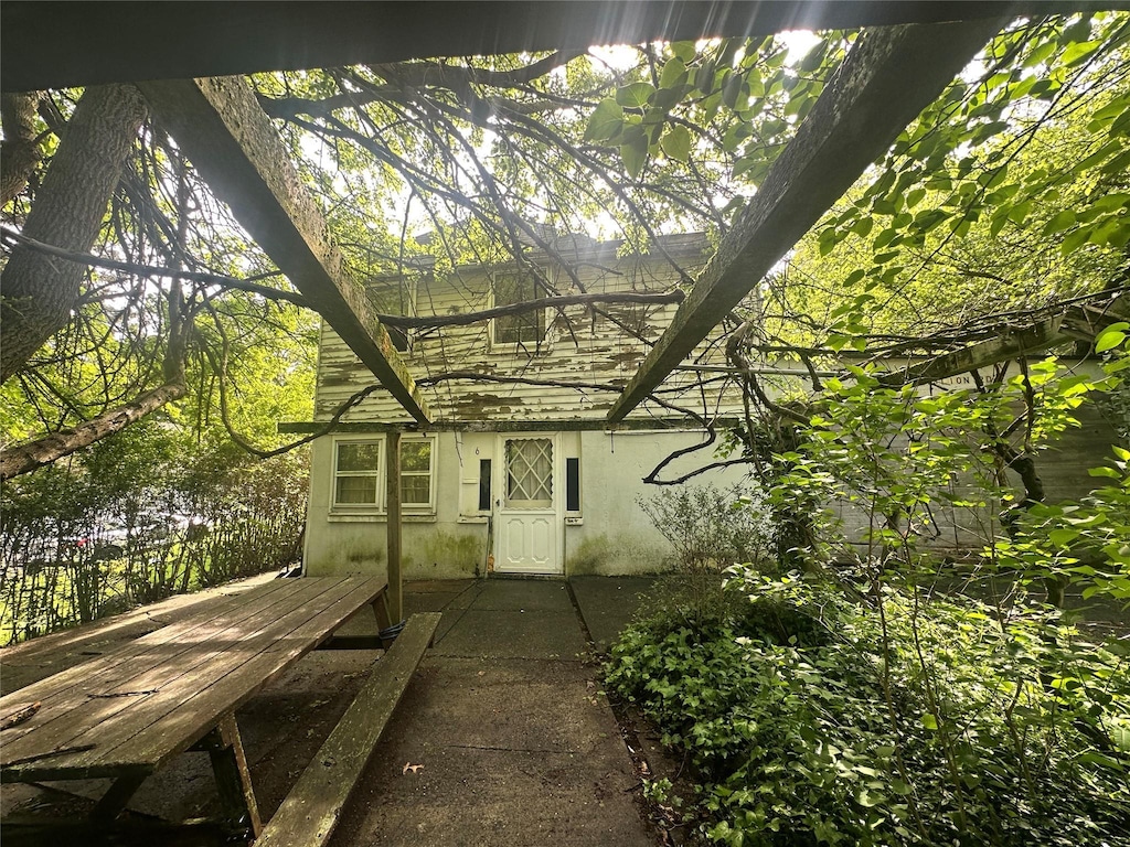 6 Pavillion Rd, Suffern, NY 10901 - view of outbuilding