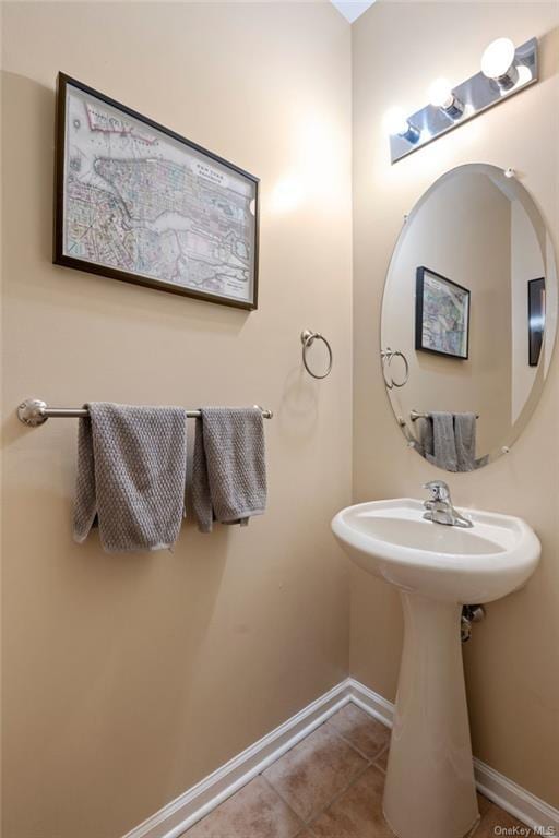 5 Case Ct, Monroe, NY 10950 - bathroom featuring tile patterned floors and baseboards