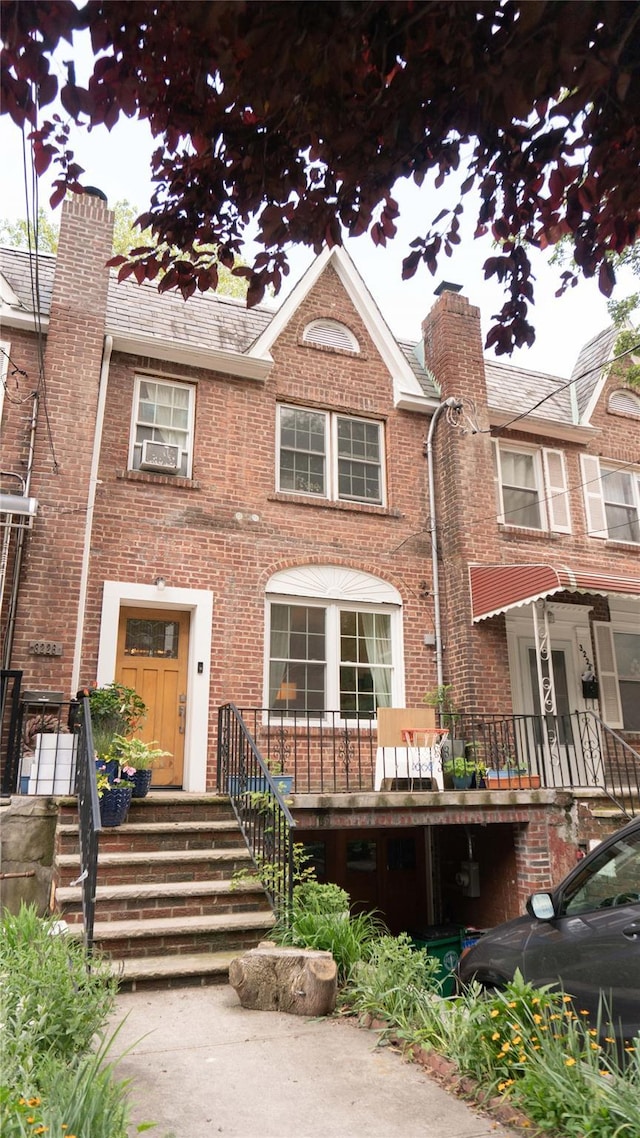 3226 Irwin Ave, Bronx, NY 10463 - multi unit property with a chimney and brick siding