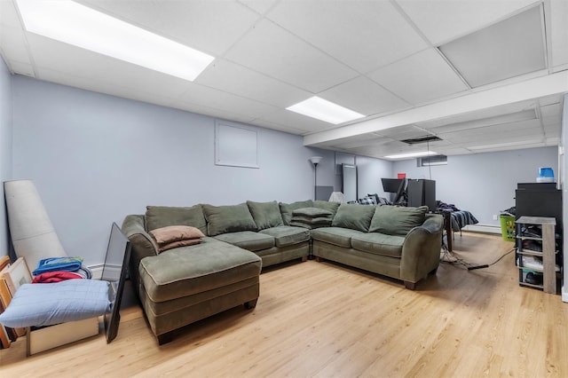 150 Cedar Ave, Poughkeepsie, NY 12603 - living area featuring light wood-style flooring and a drop ceiling