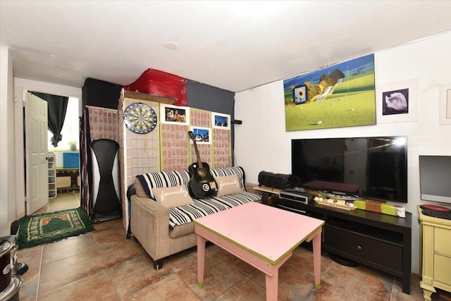 84-50 169th St Unit Pr01, Jamaica Hills, NY 11432 - view of living area