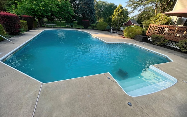 395 Toleman Rd, Washingtonville, NY 12575 - outdoor pool with a deck and a patio
