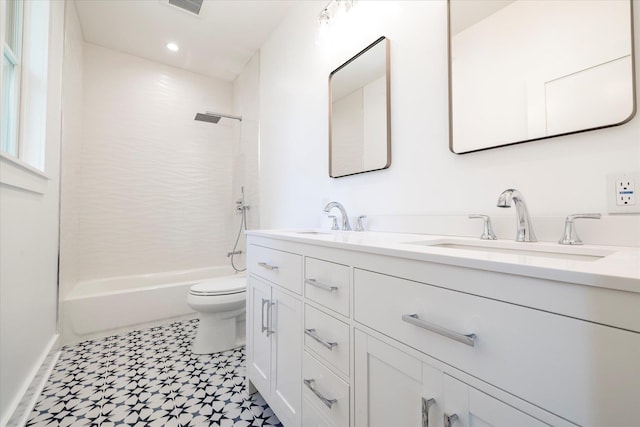 480 Ackerly Pond Ln, Southold, NY 11971 - bathroom with double vanity, toilet, shower / bathtub combination, baseboards, and recessed lighting